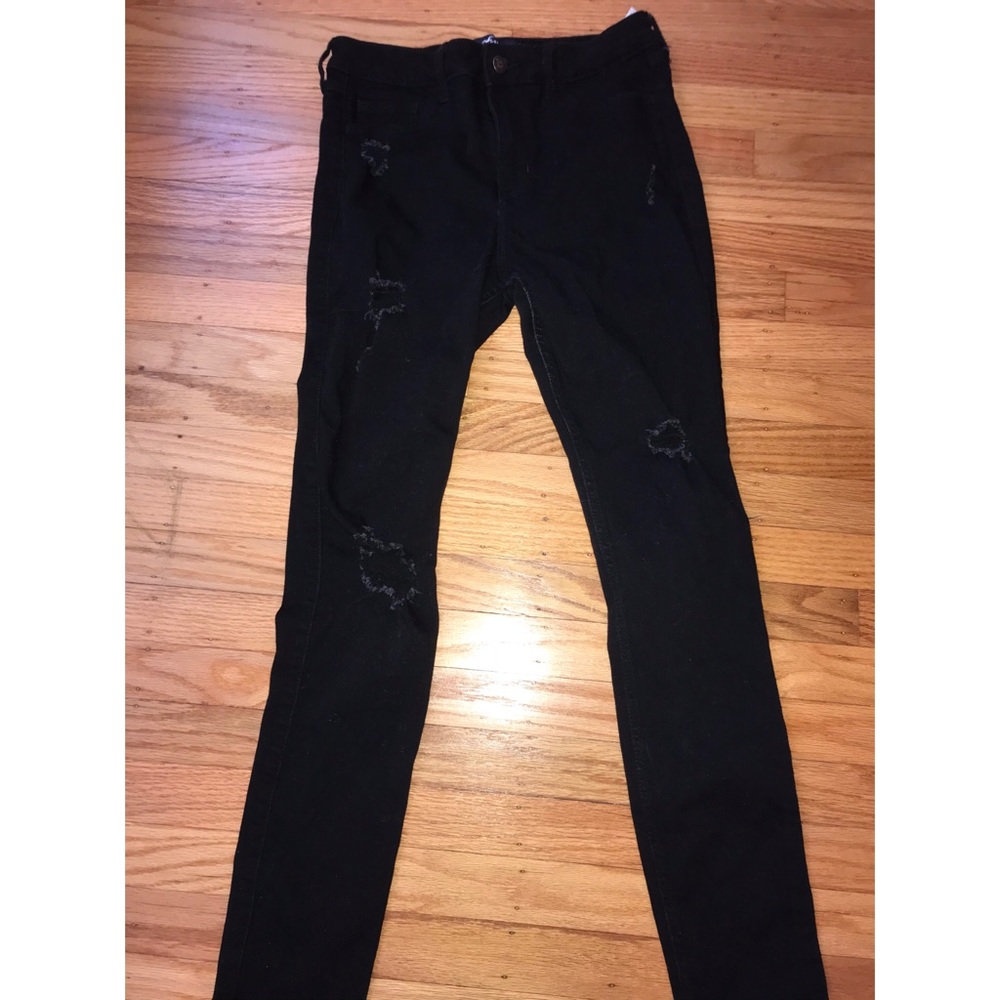 High Rise Black ripped jeans